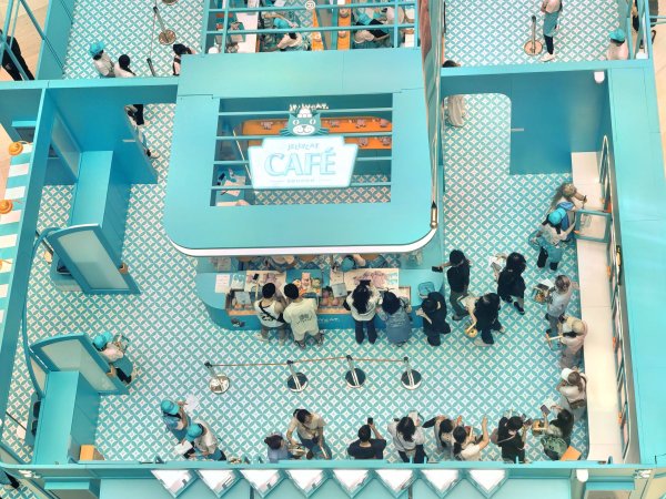 金牛财富 Jellycat上海快闪店和黄牛都来了！入场券炒至500元